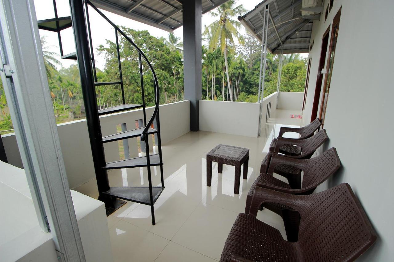 Oyo 739 Guest House Si Kancil Bengkulu Exterior photo