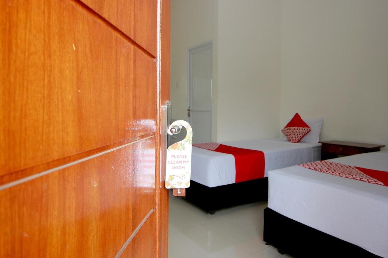 Oyo 739 Guest House Si Kancil Bengkulu Exterior photo